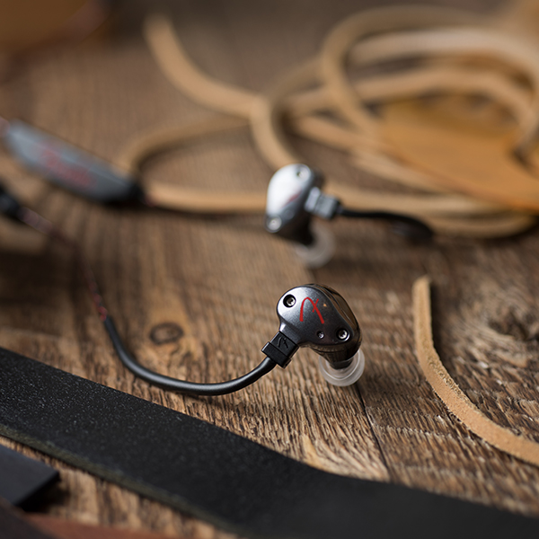 本日発売！】FenderよりPuresonic Premium Wireless Earbuds / NEWPORT