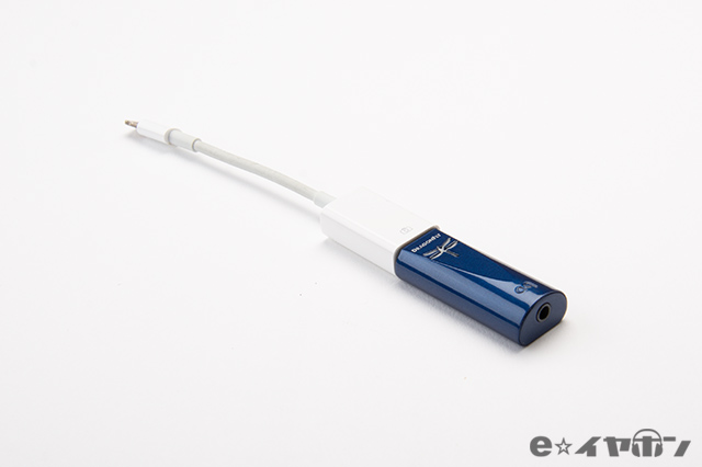 Apple Lightning - USBカメラアダプタ 接続イメージ