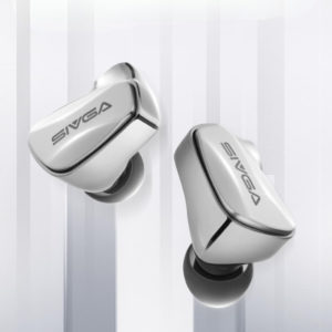 SM100の金属筐体をフューチャーした画像