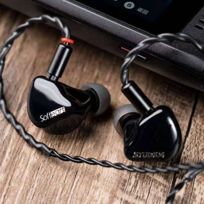 Softearsからモニタリングに特化した新作「STUDIO 2」「STUDIO 4」が